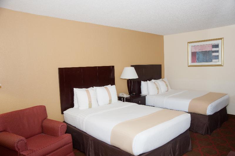 Clarion Hotel Fayetteville Exterior foto